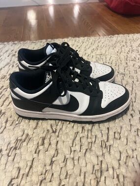 Nike panda dunks size 7 women's